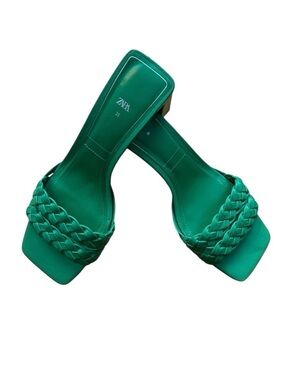 Zara Women's Green Braided Heeled Sandals Size 38 (7.5/8)